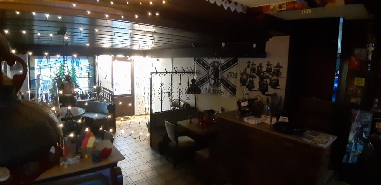 Black Bear Bikers Pub-Hotel Kempfeld Exterior foto